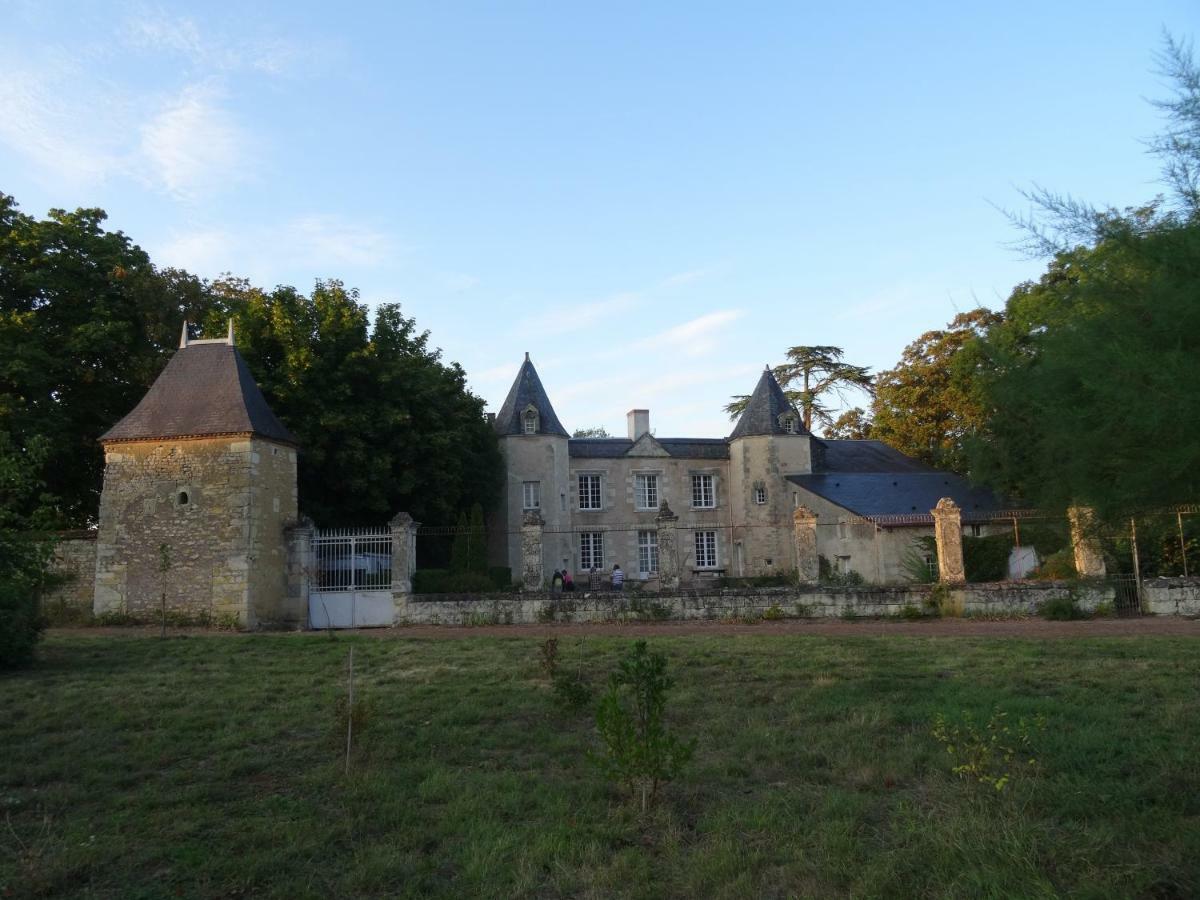 Le Logis De La Foret Hotel Sainte-Verge Exterior foto